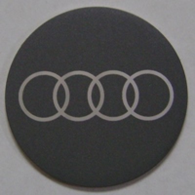 Наклейка на диск Audi 50 выпуклый темно-серый с логотипом на колпачок колесных дисков
