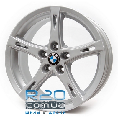 Replica BMW (R58) 8x18 5x120 ET38 DIA74,1 (silver) в Днепре